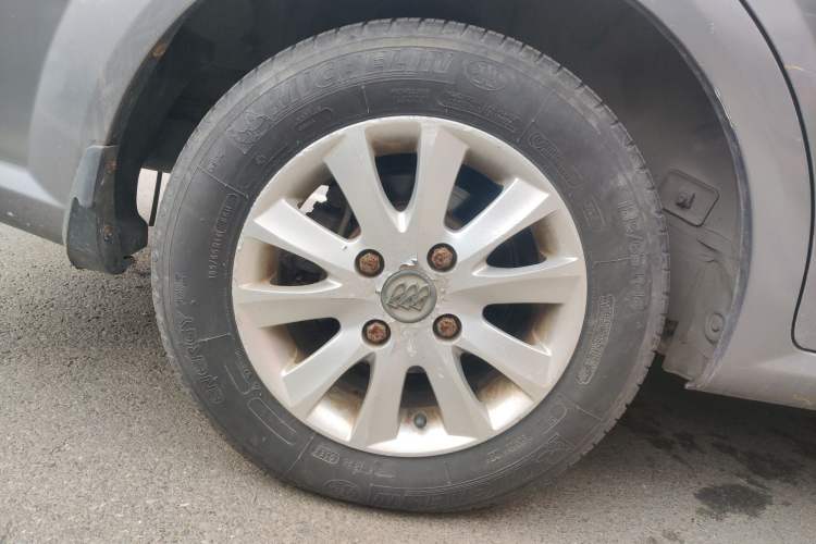 Used Buick Excelle 2011 1.6 LX-MT