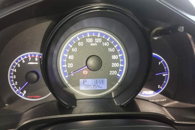 Used Honda Fit 2018 1.5L CVT Comfort Sunroof Version