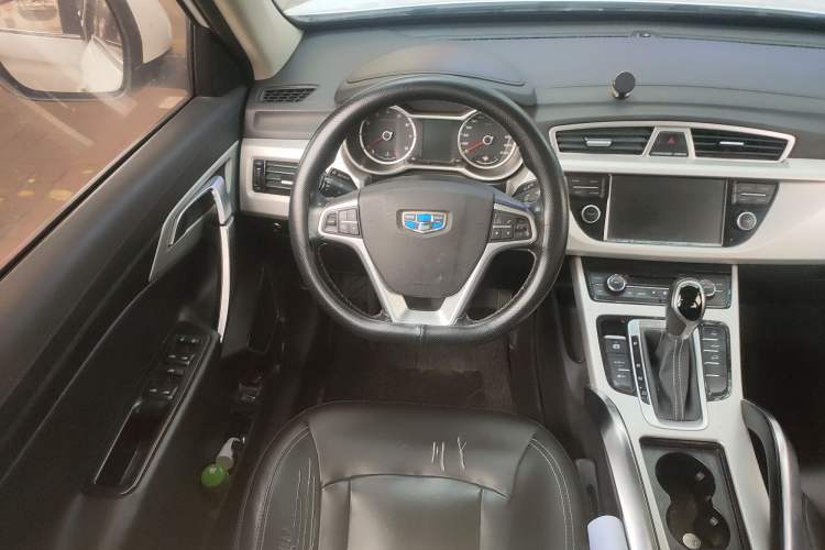 Used Geely Auto Emgrand X7 Sport 2018 1.8TD Automatic Two-Wheel Drive Zhiya Model
