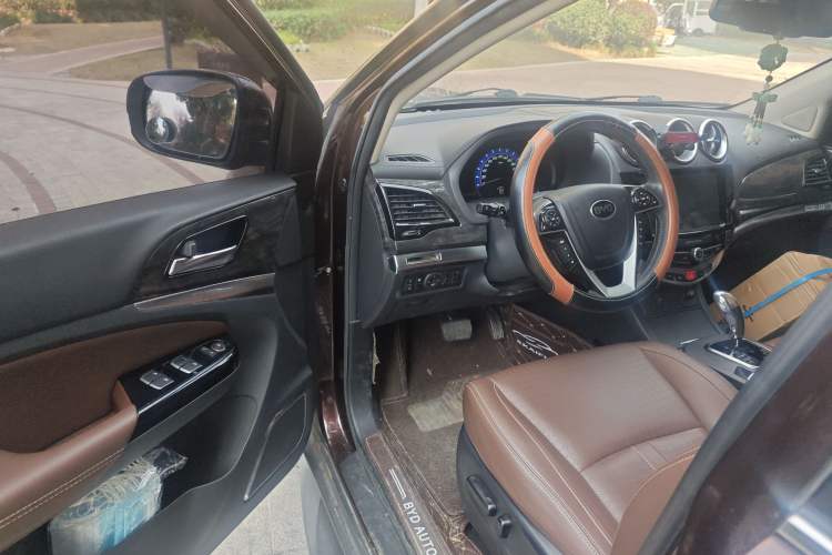 Used BYD S7 2017 2.0T Automatic Luxury Model