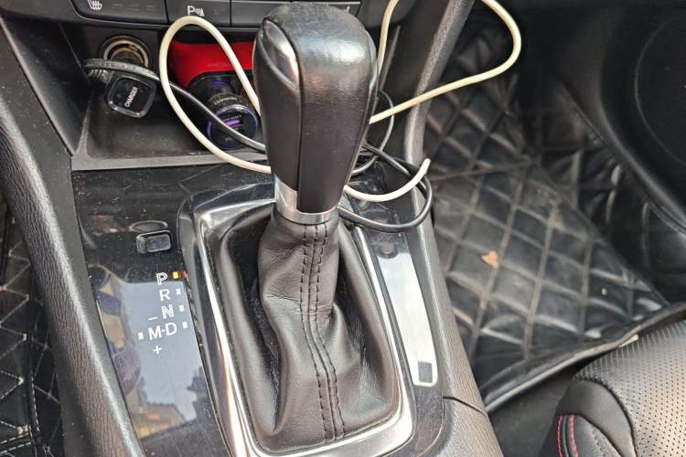 Used Mazda Atenza 2014 2.5L Blue Sky Prestige Edition Gear Lever