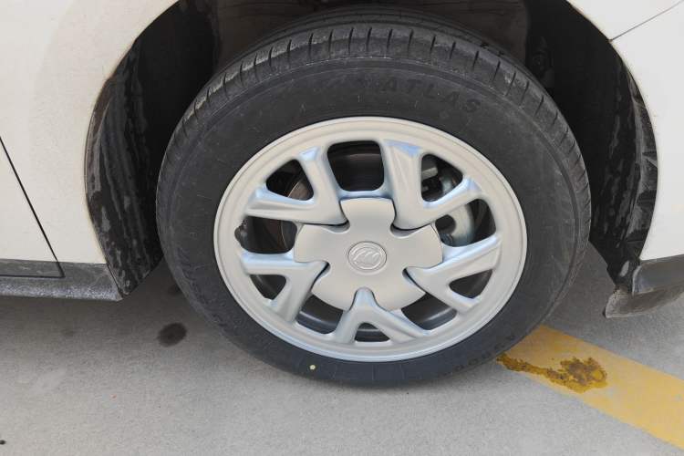 Used Buick Velite 6 2024 450km Range Commuter Version