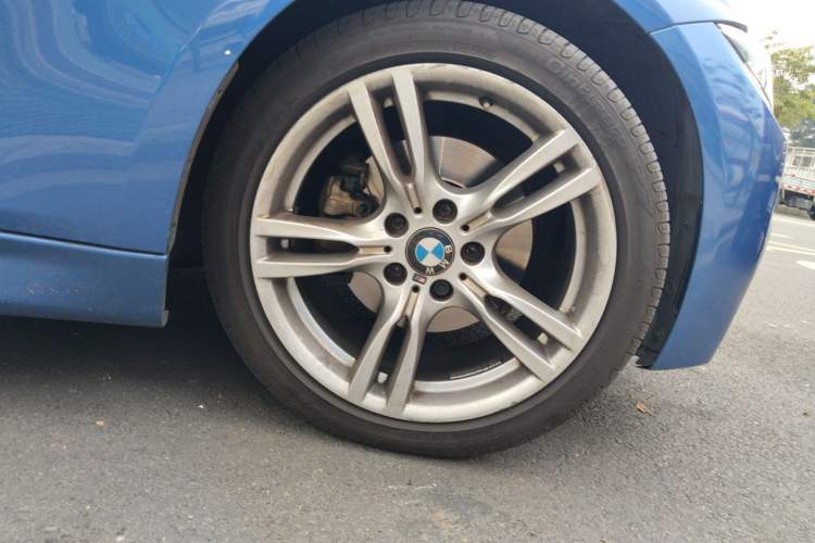 Used BMW 3 Series 2018 320Li Leading Model M Sport Package
