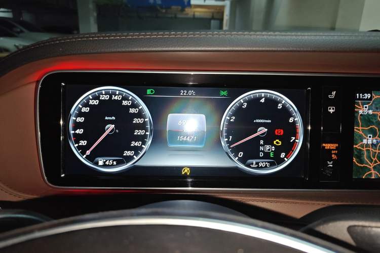Used Mercedes-Benz S-Class 2016 S 320 L Business Model Instrument Cluster