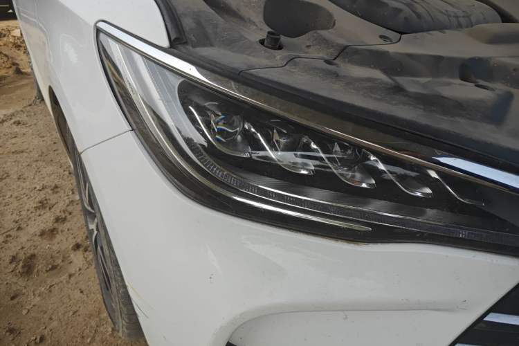 Used BYD Song MAX 2018 1.5T Automatic Smart Connect Flagship Model 6 Seats
