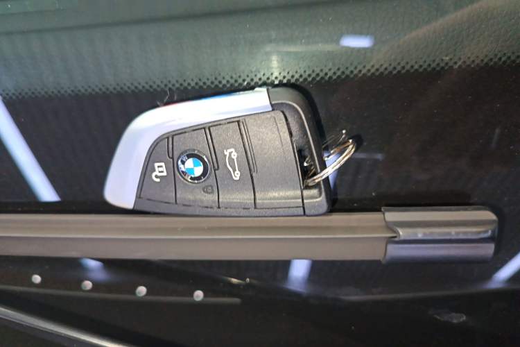 Used BMW 1 Series 2022 125i M Sport Night Edition Vehicle Key