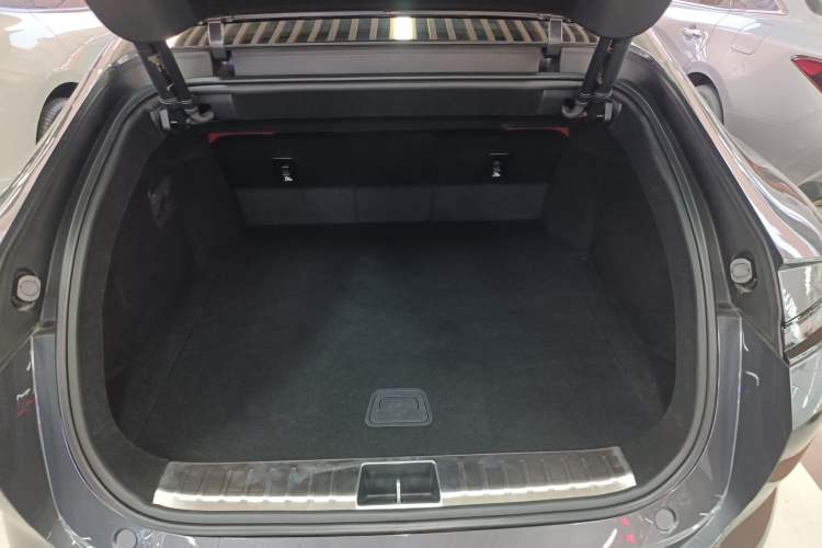 Used Avatr 12 2025 Year Updated Ultra Extended-Range Version