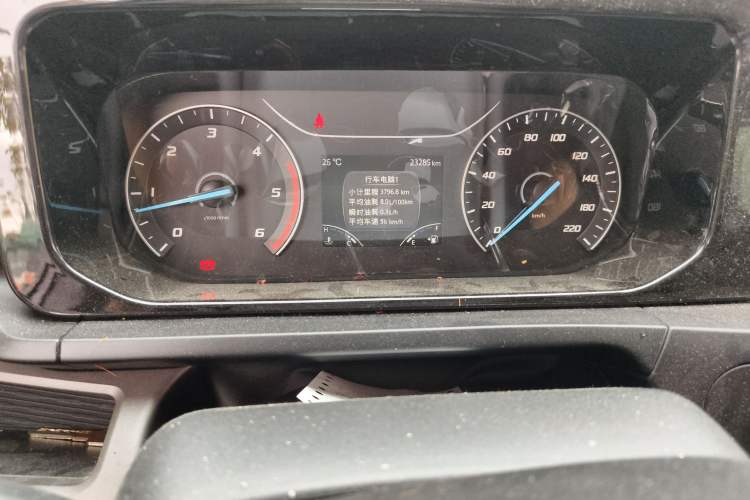 Used Ford Transit 2023 2.0T Diesel Manual Multifunction Commercial Vehicle Short Wheelbase Low Roof 5/6 Seats Odometer Close Up