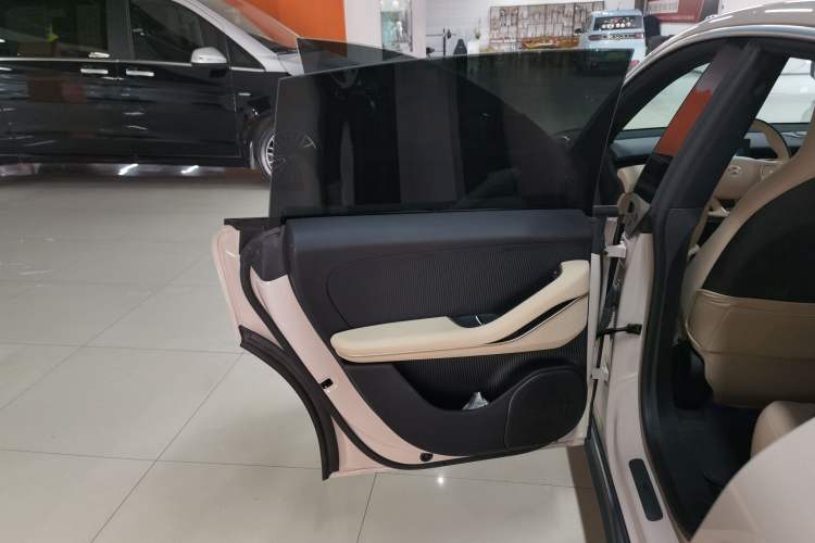 Used Nio ET5 2022 75 kWh
