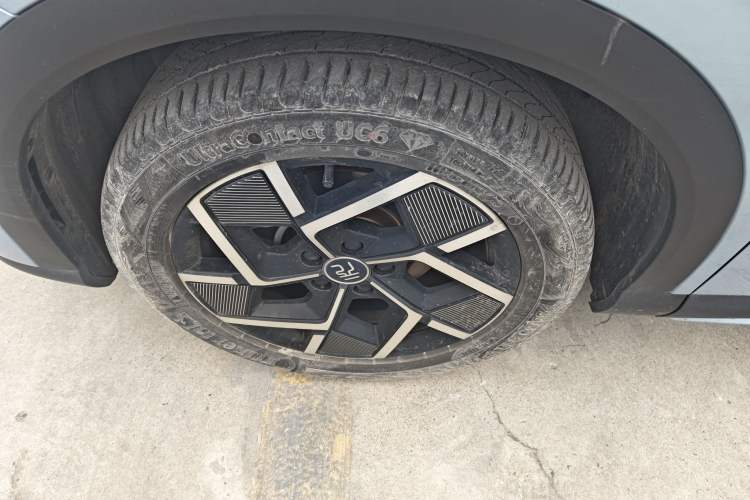 Used BYD Yuan PLUS 2023 Champion Edition 510KM Superior Model Exterior 4