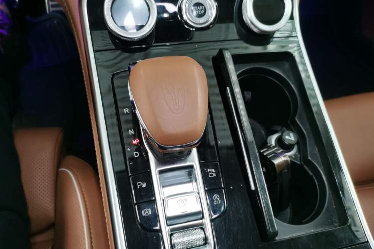 Used Hongqi H9 2020 2.0T Smart Connect Flagship Edition
