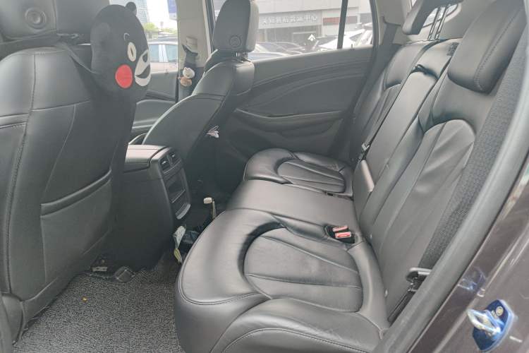 Used Buick Envision 2018 20T Two-Wheel-Drive Elite Model Left Rear Seat