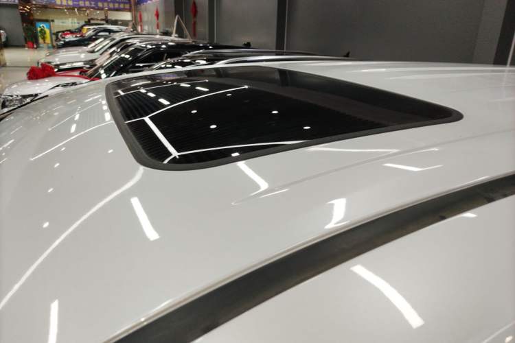 Used Toyota SIENNA 2024 2.5L Hybrid Comfort Edition Roof