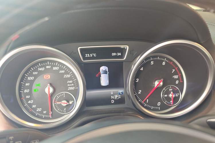 Used Mercedes-Benz GLE 2017 GLE 320 4MATIC Dynamic Model
