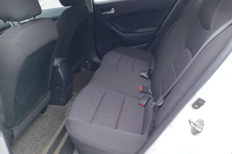 Used Kia K3 2015 1.6L Manual GL