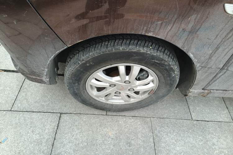 Used Wuling Hongguang 2019 1.5L S Standard Version China VI LAR
