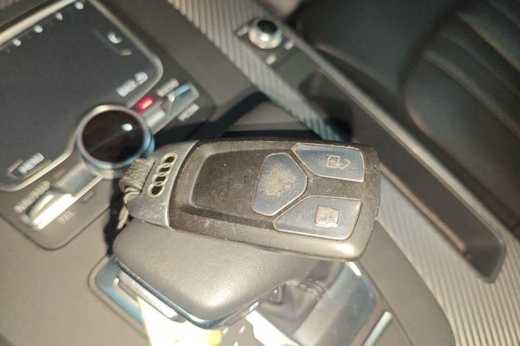 Used Audi Q5L 2020 45 TFSI Prestige Fashion Model
