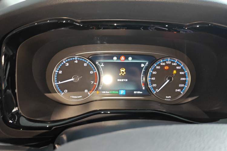 Used GAC Trumpchi M8 2020 390T Deluxe Edition
