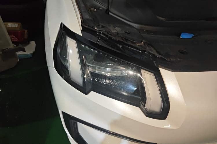 Used AION V 2024 Aion Tyrannosaurus 520 Intelligent Premium Edition Right Front Headlight