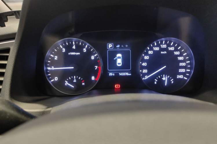 Used Hyundai Elantra (6th Generation / Lingdong) 2016 1.6L Automatic ZhiXuan – Elite Version