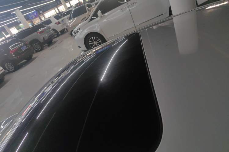 Used BMW 5 Series 2014 525Li Luxury Design Package