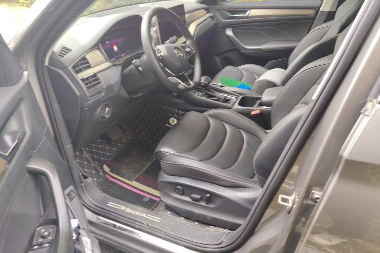 Used Skoda Kodiaq 2022 TSI330 7-Seater Two-Wheel-Drive Luxury Edition