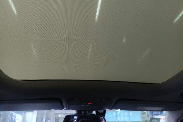 Used Mercedes-Benz C-Class 2015 Revised C 200 L Sport Edition
