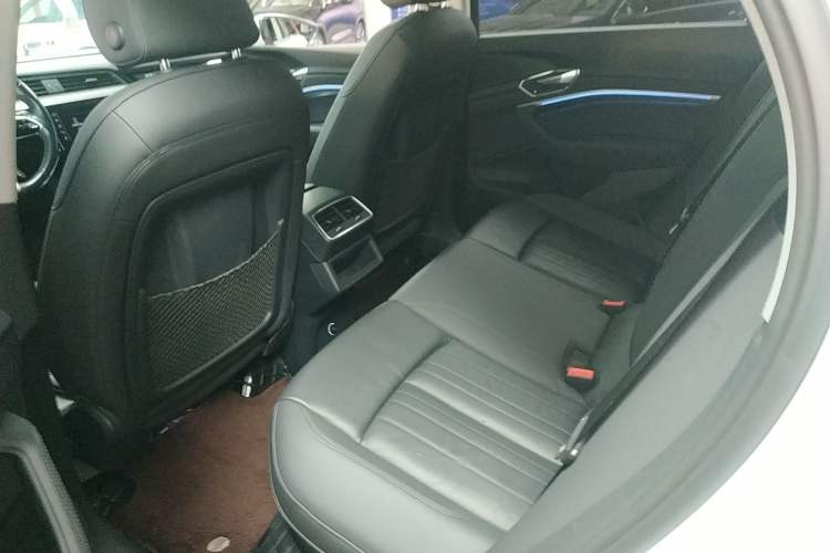 Used Audi e-tron 2019 55 quattro Fashion Edition
