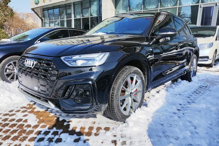 Used Audi Q5L 2022 40T Fashionable and Dynamic Model