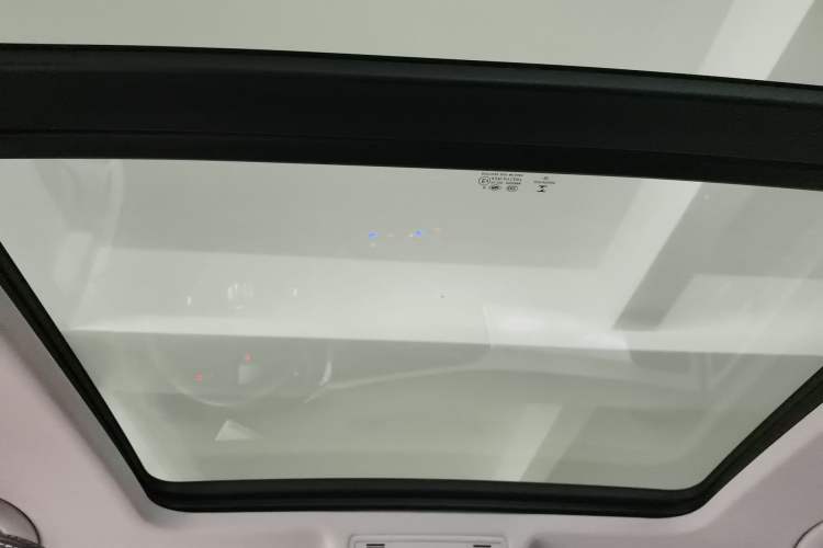 Used Volkswagen Tayron 2020 280TSI Two-Wheel Drive Luxury Connect Edition Headliner