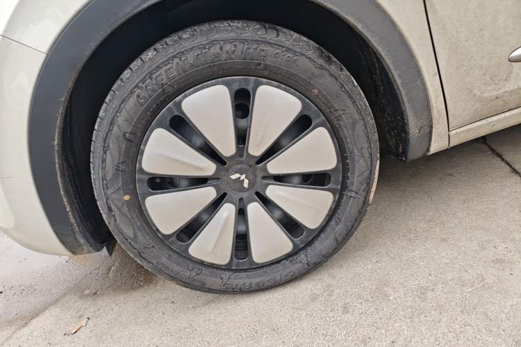 Used Wuling Bingo 2024 333 km Enjoyment Version Left Front Wheel Hub