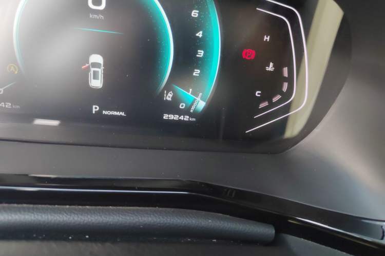 Used CHANGAN OSHAN X7 PLUS 2022 1.5T Blue Whale Edition Automatic Prestige Version Odometer Close Up