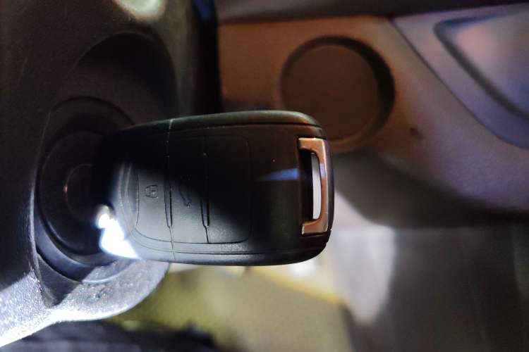 Used Baojun 310W 2017 1.5L Manual Comfort Version China V