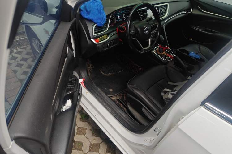 Used Buick GT 2019 18T Automatic Connected Elite Model China V Standard Driver Seat