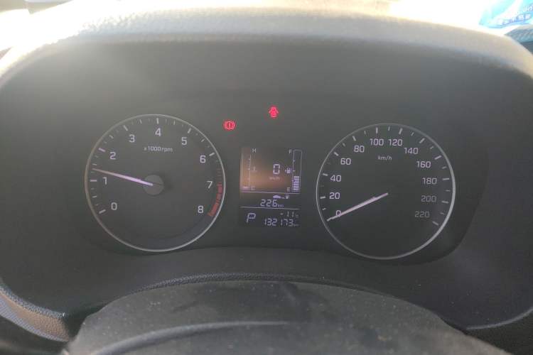 Used Hyundai ix25 2015 1.6L Automatic Two-Wheel Drive Smart GLS Trim Instrument Cluster