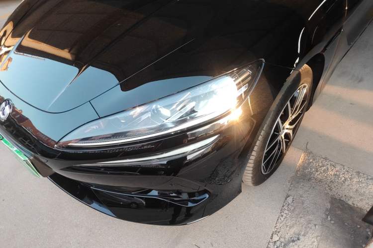 Used Denza Z9 2024 1100 km Four-Wheel Drive Max Version