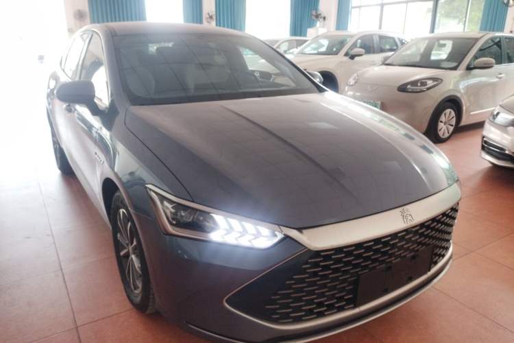 Used BYD Qin PLUS 2024 HONOR Edition DM-i 55KM Leading Model
