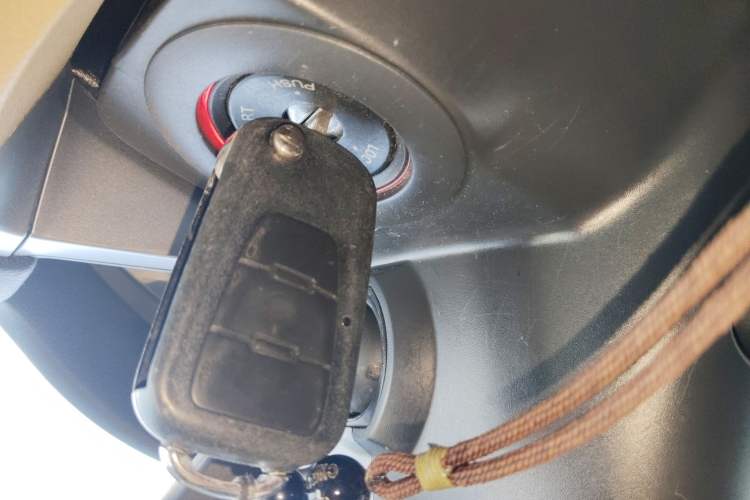 Used Roewe 350 2015 1.5L Manual Luxury Sunroof Edition
