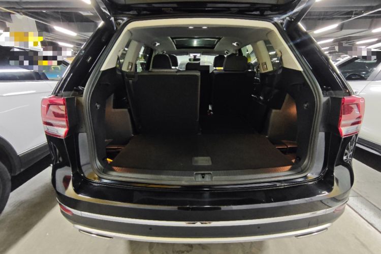 Used Volkswagen Teramont 2020 Revised Version 530 V6 Four-Wheel Drive Luxury Edition Trunk