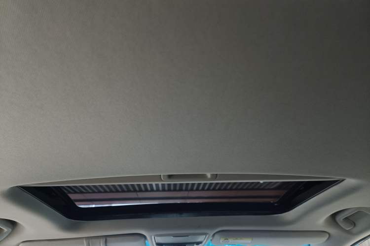 Used Honda Elysion 2022 2.0L eHEV Luxury First Edition