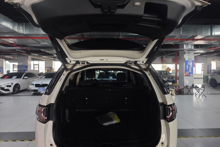 Used Land Rover Discovery Sport 2019 240 PS SE Version China VI Standard