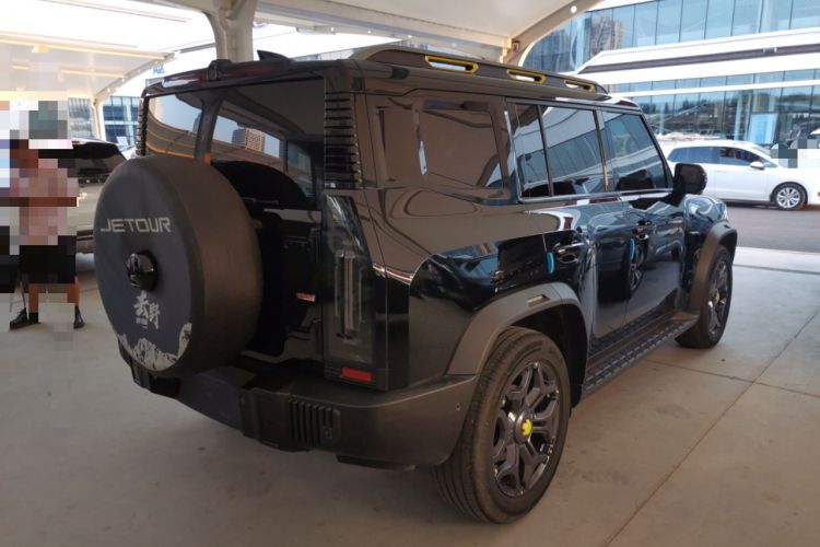 Used JETOUR Traveler 2023 2.0T All-Wheel Drive CrossPRO+