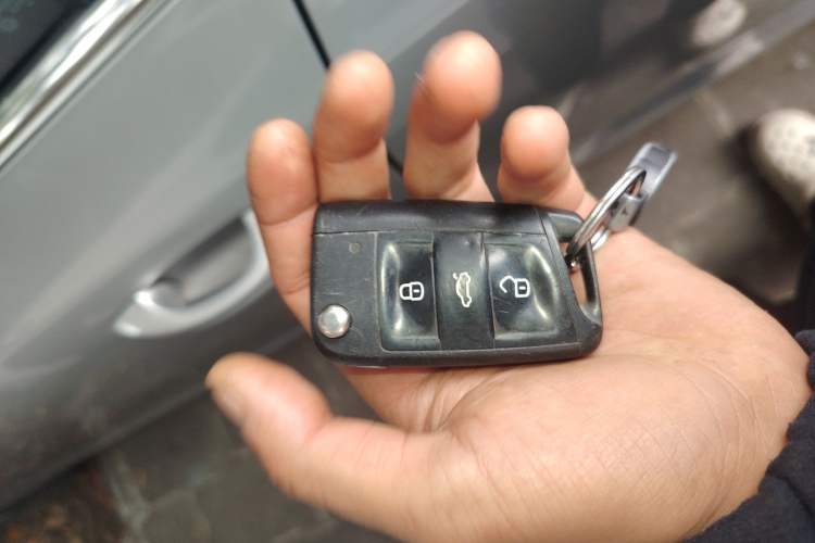 Used Skoda Octavia 2016 1.6L Manual Front-Wheel-Drive Version
