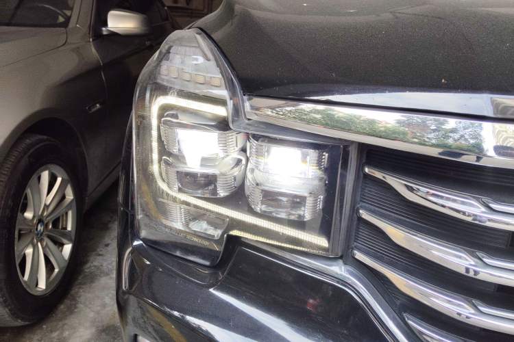 Used GAC Trumpchi GS8 2017 320T Two-Wheel Drive Luxury Smart Connectivity Version (7 Seats)