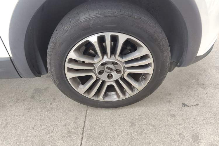 Used Qoros 5 2019 1.6T Automatic Zhiyun Connect (AliOS) Edition Prestige Model
