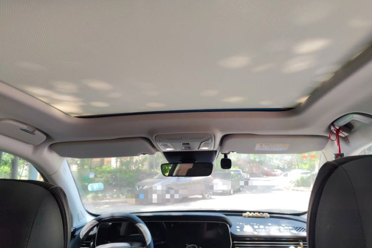 Used Hongqi HS5 2022 Facelifted Version 2.0T Smart Connect Flagship All-Wheel-Drive Edition
