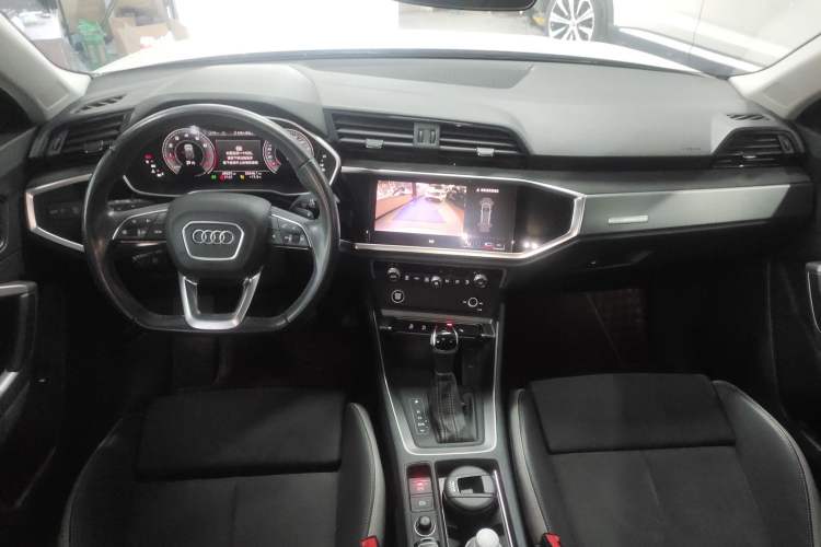 Used Audi Q3 2022 35 TFSI Fashion Dynamic Model