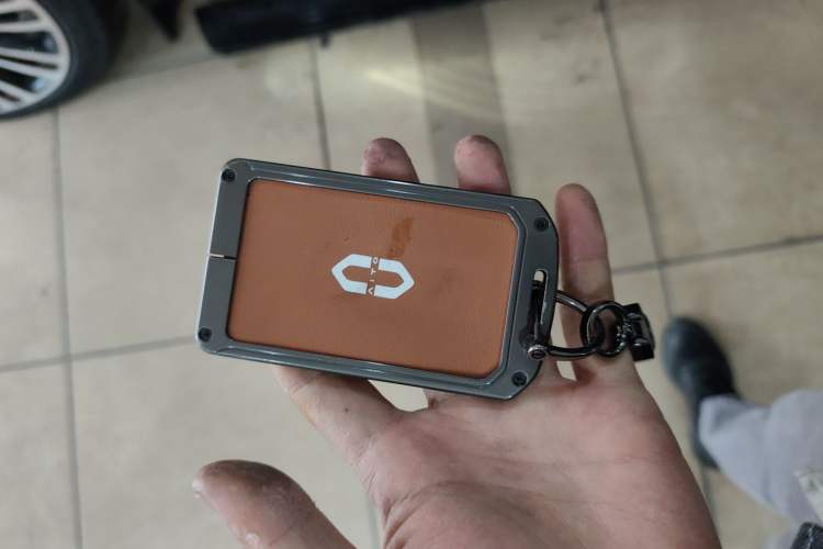 Used Hima AITO M9 2024 Range-Extended Ultra Version 52 kWh 5-Seater Model
