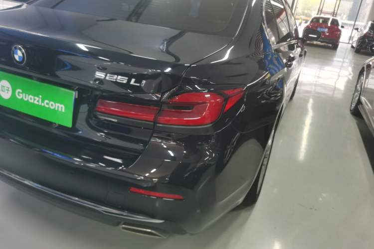 Used BMW 5 Series 2021 Updated Version 525Li Luxury Package
