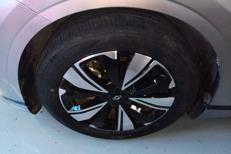 Used CHANGAN NEVO A07 2023 Range-Extended 200 Max Left Front Wheel Hub